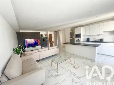 Apartment in Bezons (95870)