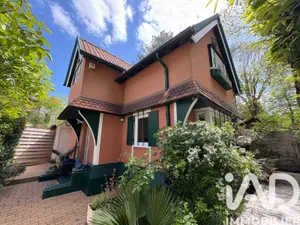 Maison à Vaucresson (92420)