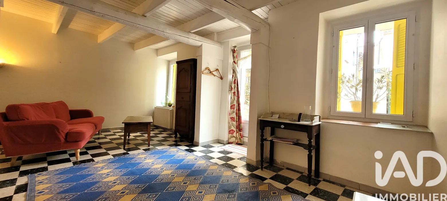 Vente maison à Jonquières (84150) : maison de village 5 pièces 87 m² — 2