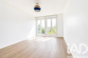 Apartment in Beauvais (60000)
