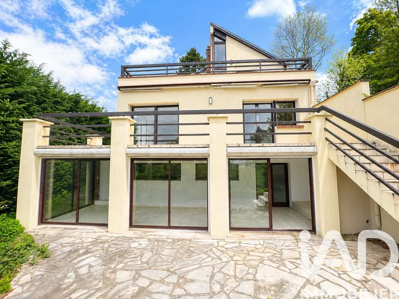 Maison 9 pièces 192 m² · à Montmorency · 192 m² · 575 000 €