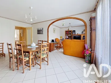 Appartement à Saint-Pierre-des-Corps (37700)
