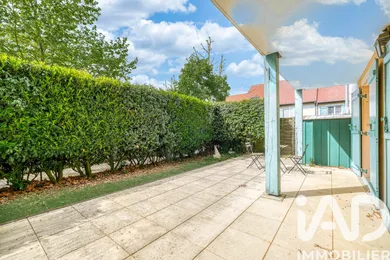 Apartment in Serris (77700)