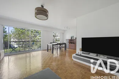 Apartment in Rueil-Malmaison (92500)