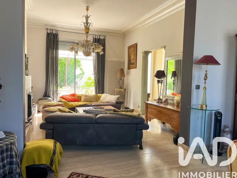 Maison 7 pièces 270 m² · à Saint-Quentin · 270 m² · 343 000 €