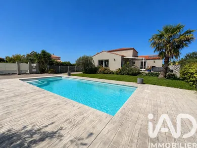 Maison d'architecte à Claira (66530)