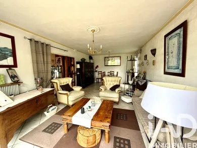 House in Poitiers (86000)