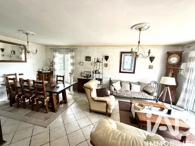 House in Poitiers (86000)