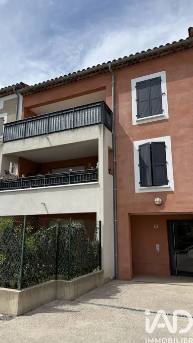 Apartment in Le Rouret (06650)