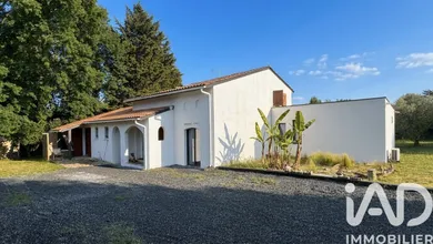 Maison à Sainte-Eulalie (33560)