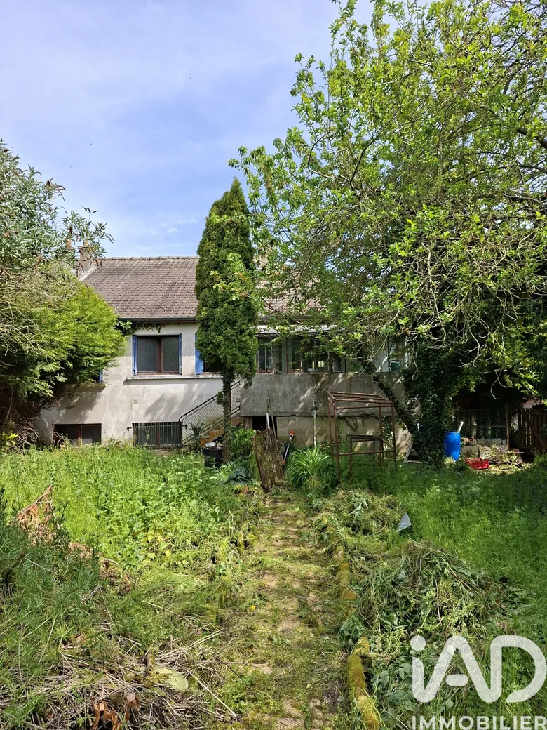 Maison 5 pièces 87 m² · à Offoy · 87 m² · 68 000 €