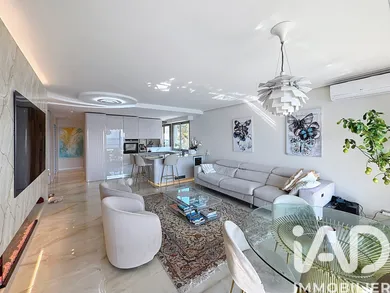 Apartment in Roquebrune-Cap-Martin (06190)