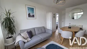 Apartment in Châtillon (92320)