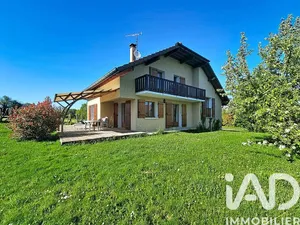 Traditional house in Pers-Jussy (74930)