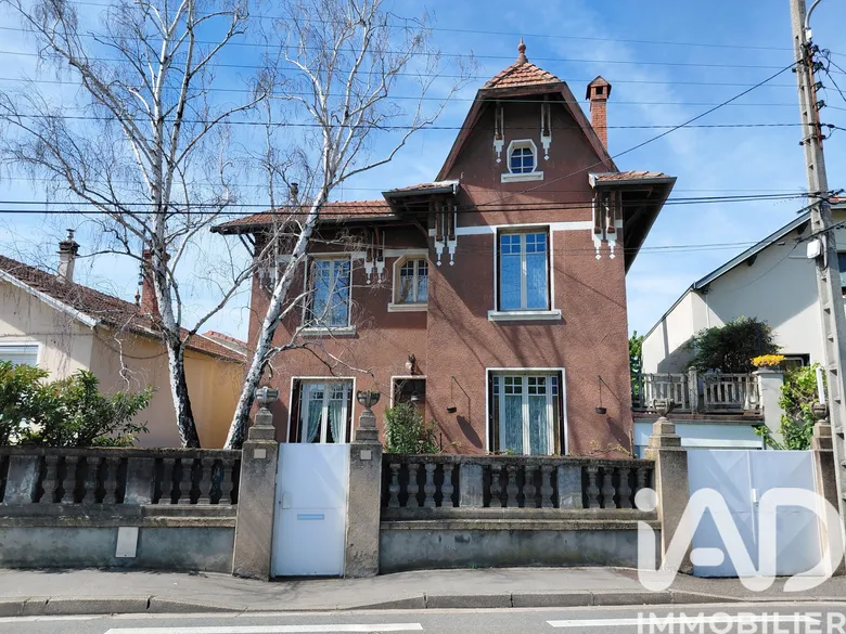Maison 6 pièces 131 m² · à Oullins · 131 m² · 645 000 €