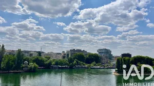 Appartement à Courbevoie (92400)