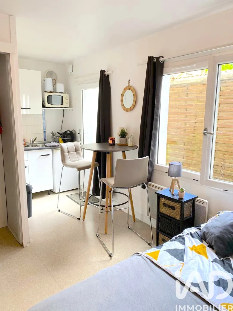 Immeuble 110 m² · à La Roche-sur-Yon · 110 m² · 336 000 €