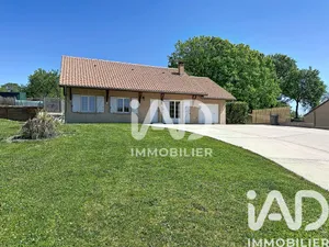 Maison à La Neuville-au-Pont (51800)