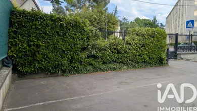 Parking in Saint-Maur-des-Fossés (94100)