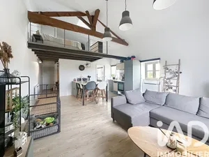 Appartement à Porte des Pierres Dorées (69400)