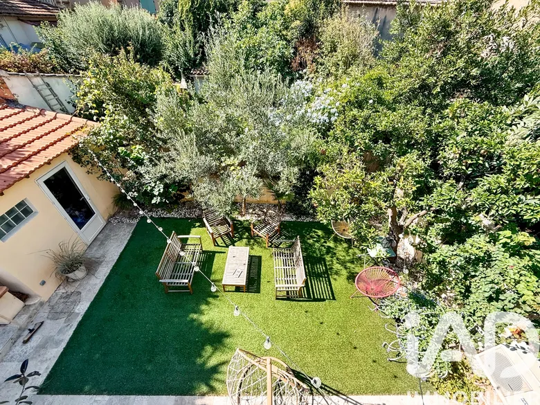 Maison 6 pièces 121 m² · à La Seyne-sur-Mer · 121 m² · 410 000 €