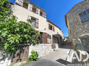 Maison de village à Mons (83440)
