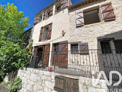 Maison de village à Mons (83440)