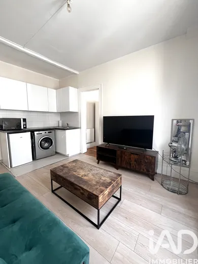 Apartment in Bois-Colombes (92270)