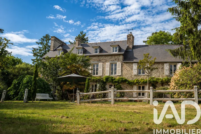 Maison 9 pièces 343 m² · à Ercé-près-Liffré · 343 m² · 872 360 €