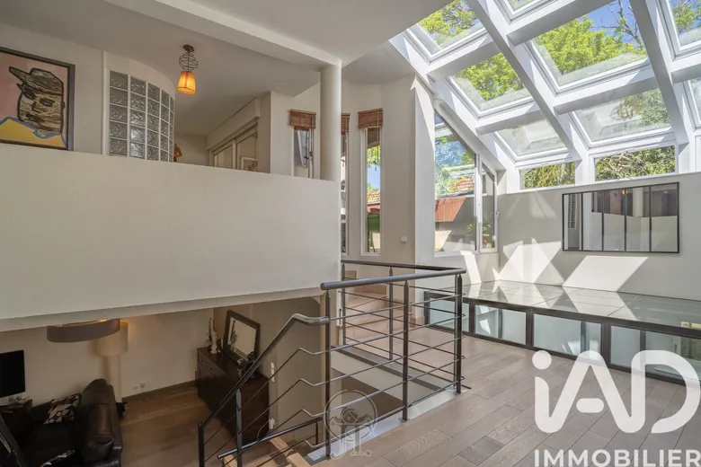 Maison 5 pièces 238 m² · à Sainte-Ruffine · 238 m² · 415 000 €