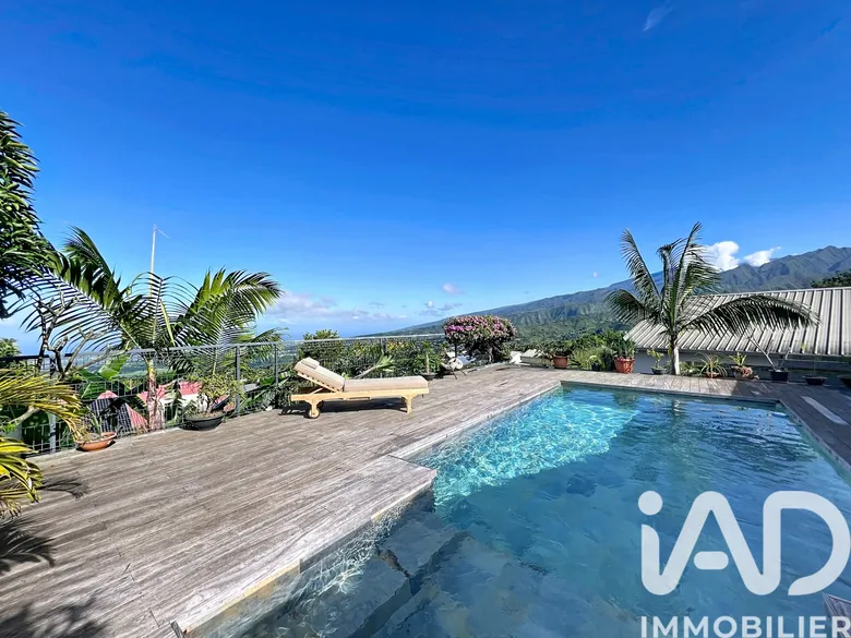 Maison 5 pièces 135 m² · à Le Tampon · 135 m² · 445 000 €