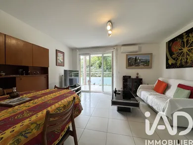 Apartment in Toulon (83200)