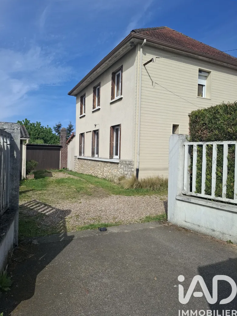 Maison 6 pièces 117 m² · à Louviers · 117 m² · 249 000 €