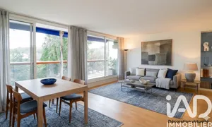 Apartment in Ville-d'Avray (92410)