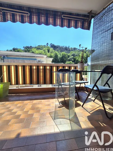Apartment in Menton (06500)