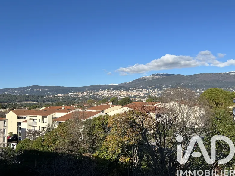 Appartement 3 pièces 61 m² · à Mouans-Sartoux · 60,6 m² · 220 000 €