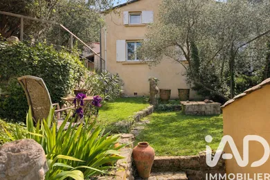 House in Uzès (30700)