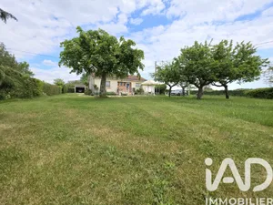 Maison de campagne à Lavergne (46500)