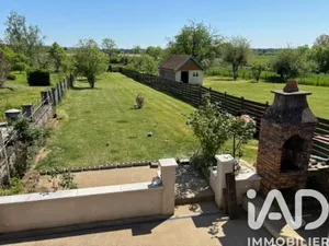 Maison à Pressigny (52500)