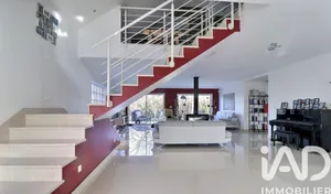 Architectural house in Longpont-sur-Orge (91310)