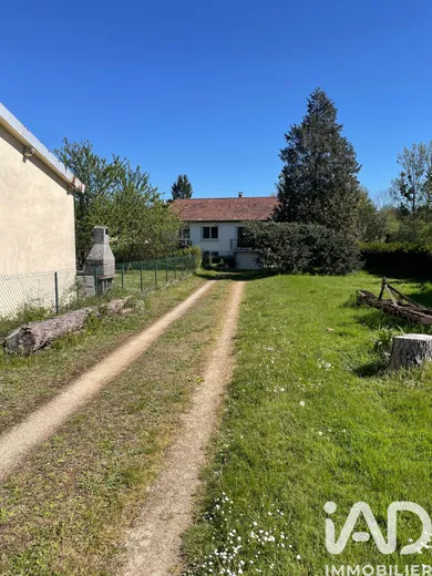 House in Sarrey (52140)