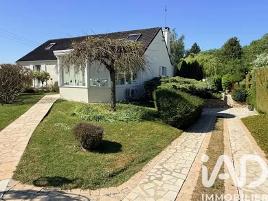 Traditional house in Mécringes (51210)