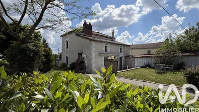 Maison de village à Loge-Fougereuse (85120)