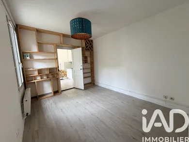 Townhouse in Tours (37000)