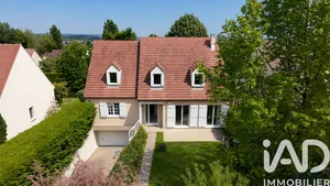 Maison à Orgeval (78630)