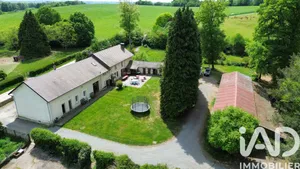Domain in Les Billanges (87340)