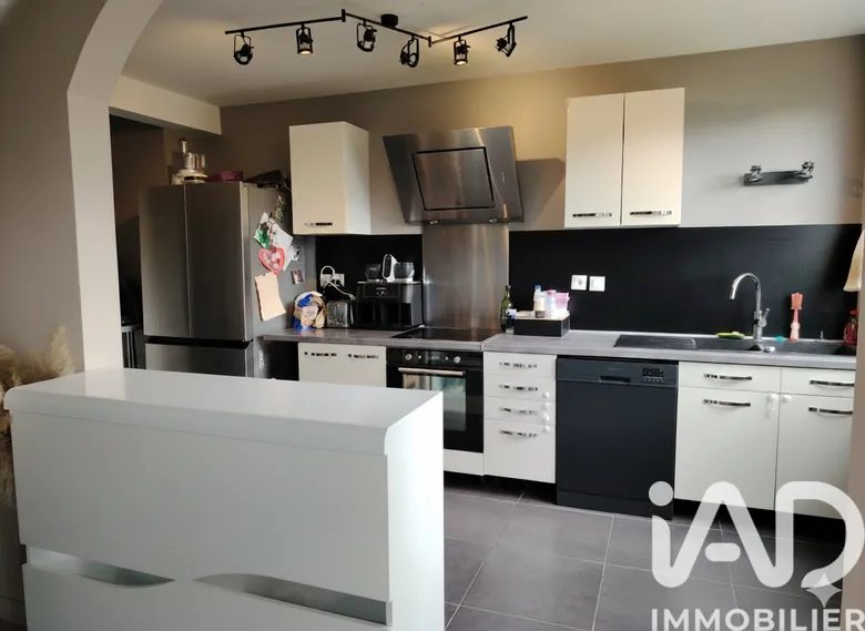 Appartement 4 pièces 87 m² · à Beauvais · 87,3 m² · 155 000 €