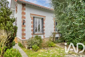 Maison traditionnelle à Chatou (78400)