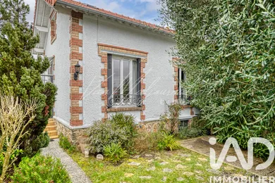 Maison traditionnelle à Chatou (78400)