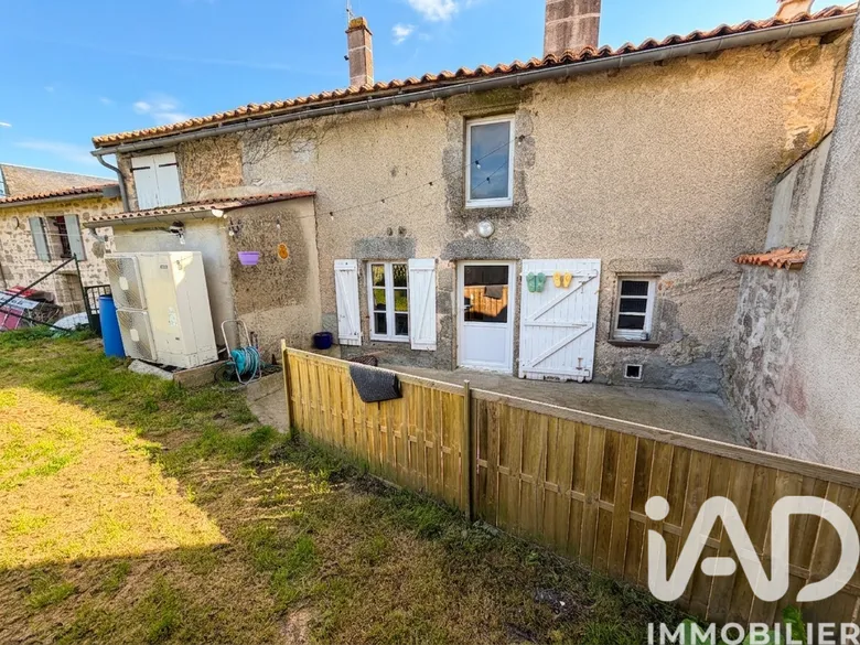 Maison 5 pièces 107 m² · à Azay-sur-Thouet · 107 m² · 117 500 €